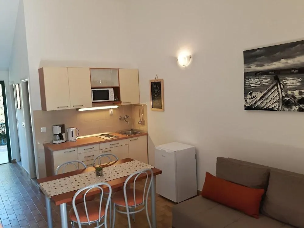 Hotel Bungalow Luxury Mobile Homes Belvedere Seget Vranjica