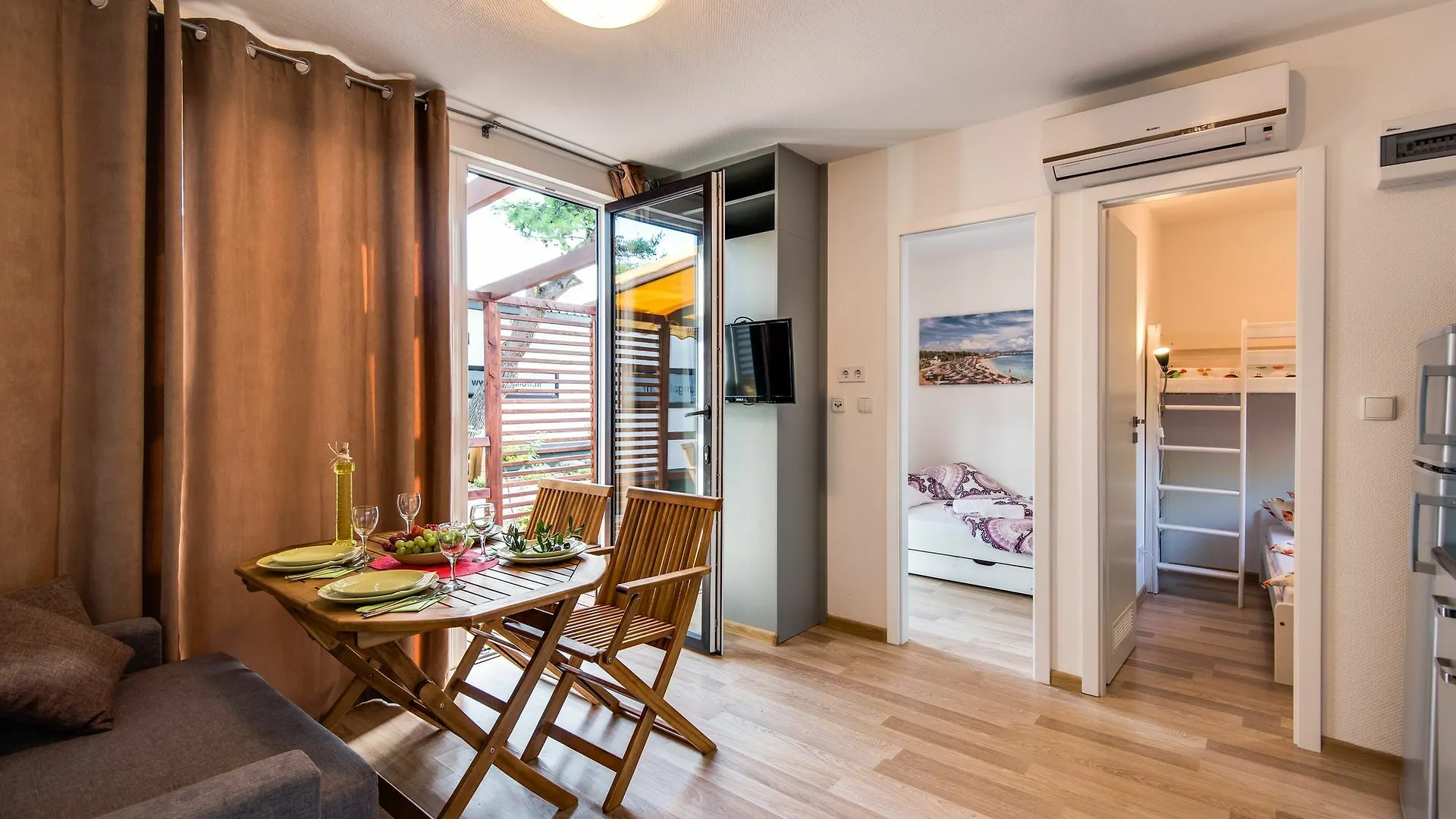 Bungalow Luxury Mobile Homes Belvedere Seget Vranjica 4*,  Croatia